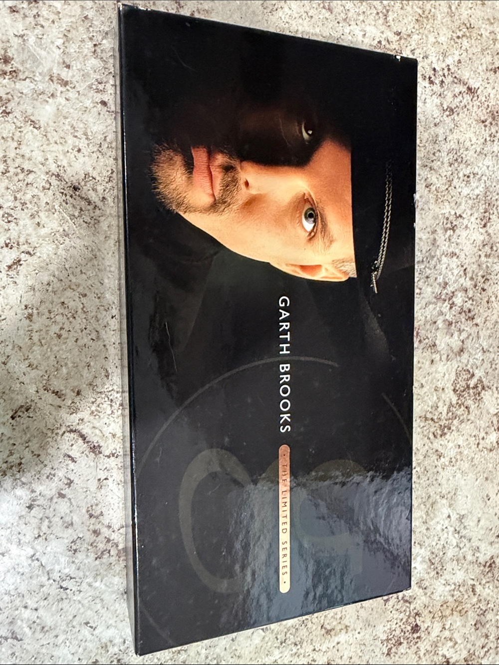 Garth Brooks Collector Box Set - Black